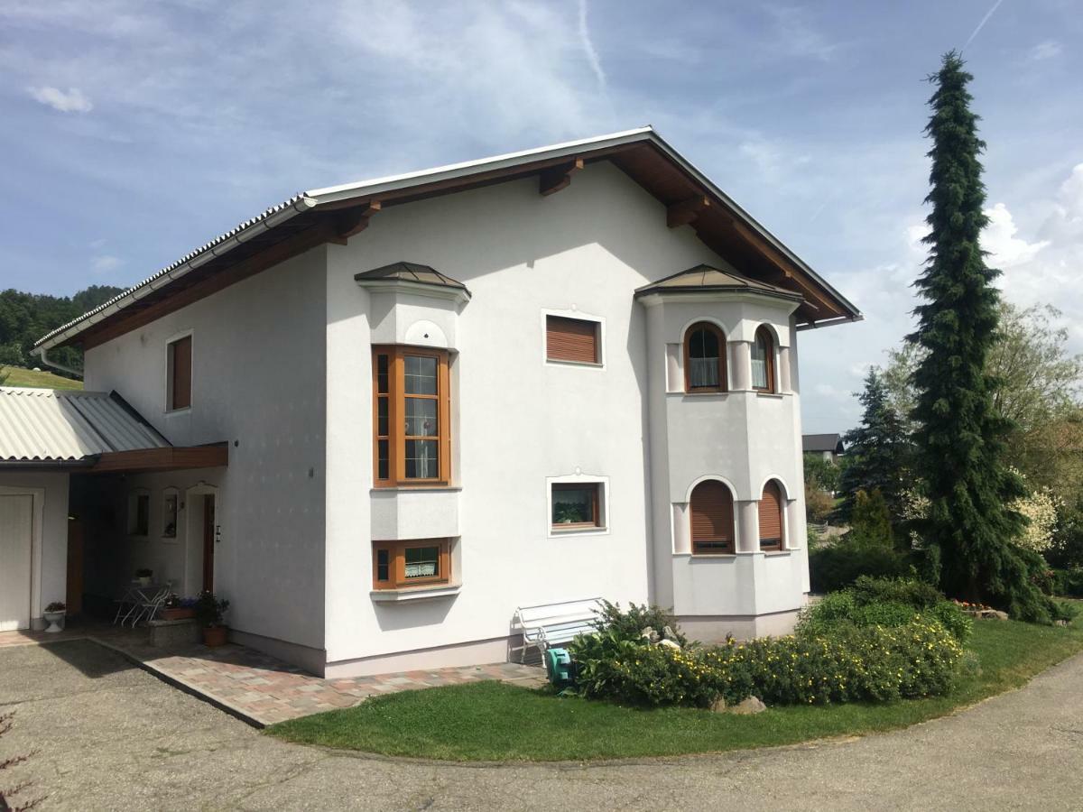 Sonnwiesen Strasse 1/85 Ferndorf Екстер'єр фото